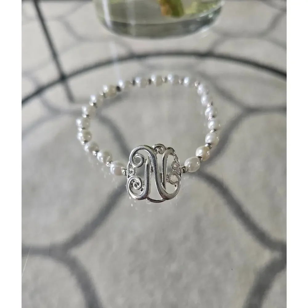 Bansri Pearl Silver Initial N Bracelet New - Picture 2 of 2